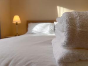 Modern two bedroom Apartment near Wembley stadium by Leda Homes