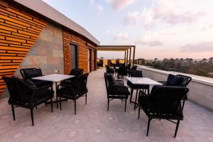 Remal Pyramids Hotel