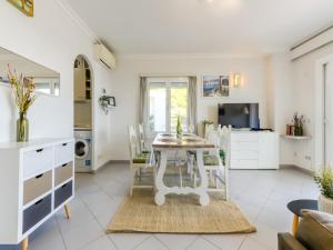 Apartment in Roses near Canyelles Beach
