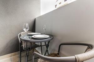 UE220 - Frei Caneca c ar condicionado