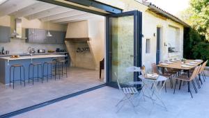 Maisons de vacances Chateau Belvedere - Swimming pool, Vineyard & countryside : photos des chambres