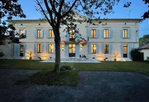 Château Belvédère - Swimming pool, Vineyard & countryside - Périssac