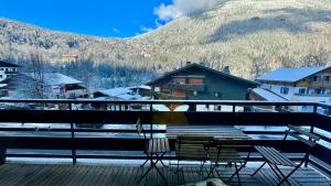 Apartement vue montage magnifique 2ch 5mn piste 3
