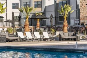 Cliff Side Retreat condo