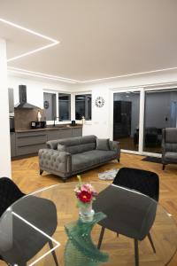 Stylisches Premium Apartment am Hellweg mit Komfort und WLAN inklusive