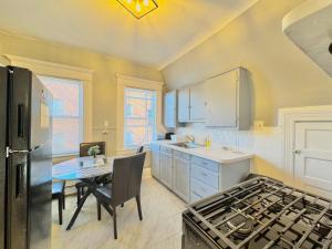 Waterfront NYC skyline views