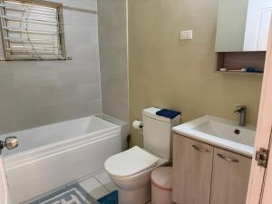 Finest Accommodation Phoenix Prk Village 1,Phase 4 lot 1347, 26 Sheawater Ave