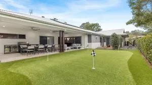 Alkira at The Vintage - Pokolbin