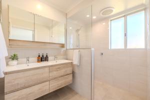 Seaview Heights by the BnB Collection