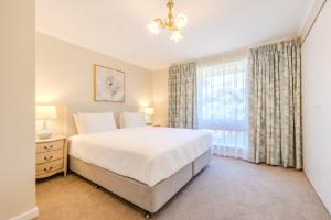 Seaview Heights by the BnB Collection