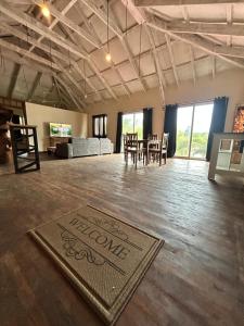 PIPA BEACH Beachfront with Beach Access