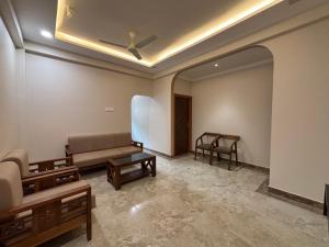 Srirangam Nandavanam service Apartments