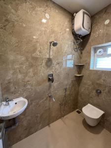 Srirangam Nandavanam service Apartments