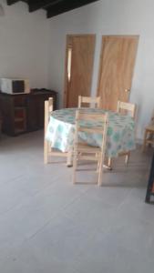 Casa a media cuadra del mar