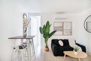 48-3FE 2BR Prime Midtown West