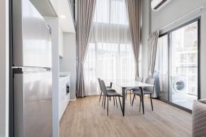 loft 二房可住4人 近jodd夜市 游泳池