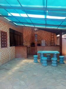 Casa com churrasqueira