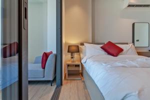 Edge Central Pattaya Sea view High Floor 23,26