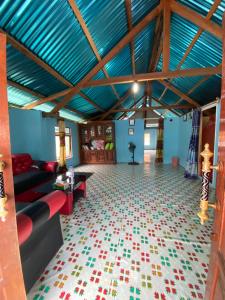 Dua Putri Komodo Homestay