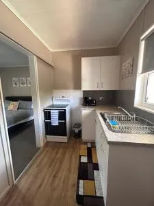 #4 Waddell Studio Apartment - Canowindra