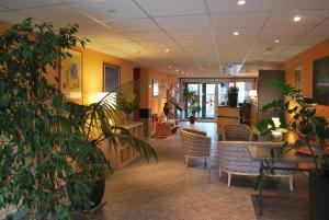 Hotels Hotel Tambourin : photos des chambres