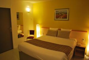 Hotels Hotel Tambourin : photos des chambres