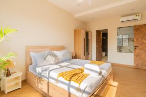 ELIVAAS Kamerios Maris 1BHK Apartment with Jacuzzi