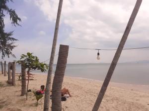 Phangan Hideaway Bungalows