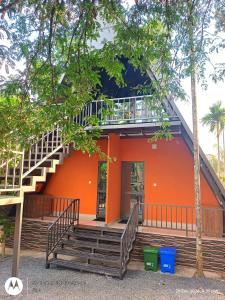 Goldenpeak Estate-Homestay-3Bed-A frame Holiday Home