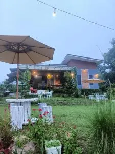 Baan norn nub dao pai - Pang Mapha