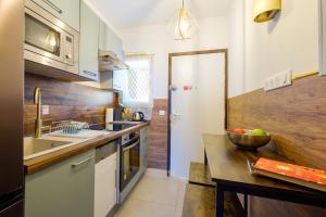 Studio pour 4 - balcon vue mer