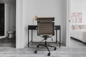 Blueground Downtown pool AC nr Capitol ATX-292