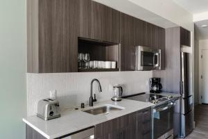 Blueground First Hill gym bbq game room SEA-748