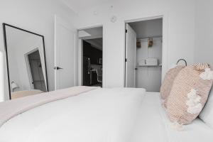 Blueground Downtown pool AC nr Capitol ATX-292