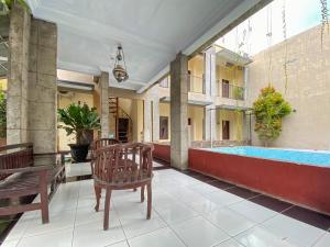 Urbanview Surya Guest House Probolinggo