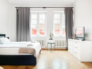 Cozy Apartment for family next to Wawel & Old Town