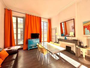 Le 22, T3 centre Nîmes Maison Carrée, 2 chambres