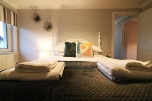 Signature - Stanfield House