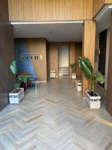 Ultra Modern Studio with Rooftop Pool