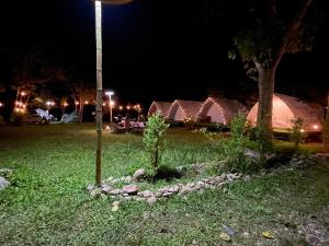 แคมป์ปิ้ง อิงว้า กระโจม