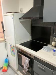 F2 montmartre paris 18