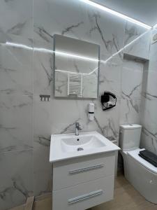 Elegant Suite Stadiou Klathmonos