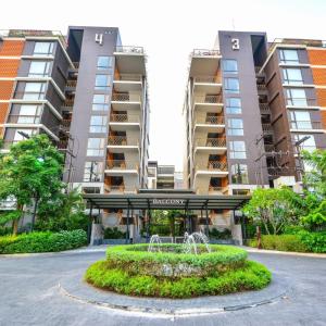 Balcony Courtyard Sriracha Hotel & Serviced Apartments