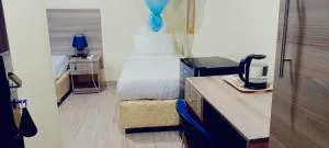 Glamour Lodges and Apartments - Simonga