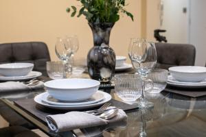 Luxury Ground Floor 2 Bedroom Apartment