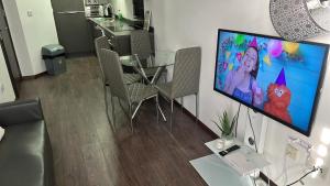 1BR Hideaway Near NEC & Resorts World - Ideal for Travelers