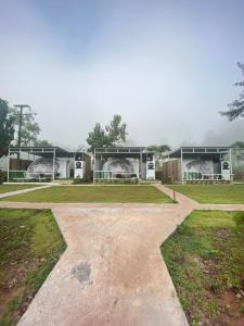 แคมป์ปิ้ง อิงว้า โดม