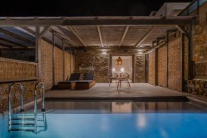 amal kythnos suites