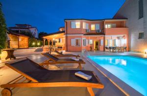 Villa Natalia Štinjan- Private Pool Retreat