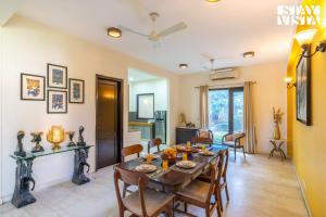 StayVista at The Manvi Estate - Pool, WiFi & Bonfire